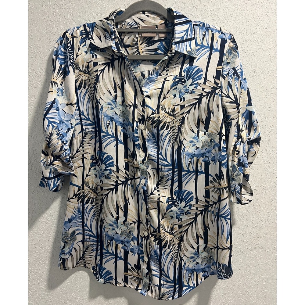 Chico's Womens‎ Button Front Blouse Tropical Palm Print Roll Tab Sleeve Size 1